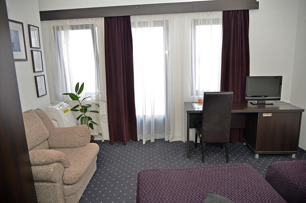 Guest House Amico Vranje Oda fotoğraf